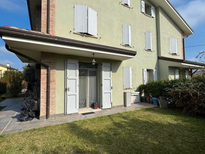 Casa con 5 locali in vendita in Via Enrico Lodi, Pieve di Cento