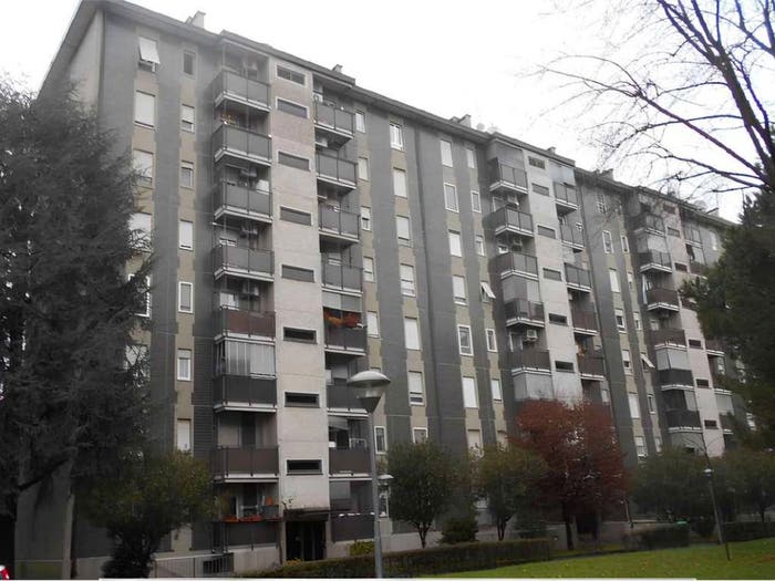 Appartamento trilocale in vendita in Via Appennini, Gallaratese, Milano