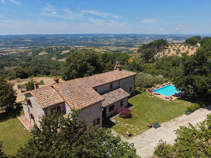Casa con 6 locali in vendita in Via del Fossato, Centro, Guardea