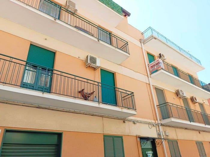 Appartamento con 5 locali in vendita in Via Francesco Gallo, Rapisardi, Catania