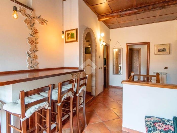 Appartamento trilocale in vendita in Appartamento Via Vittorio Veneto, Squarciarelli Casalaccio Pratone, Grottaferrata