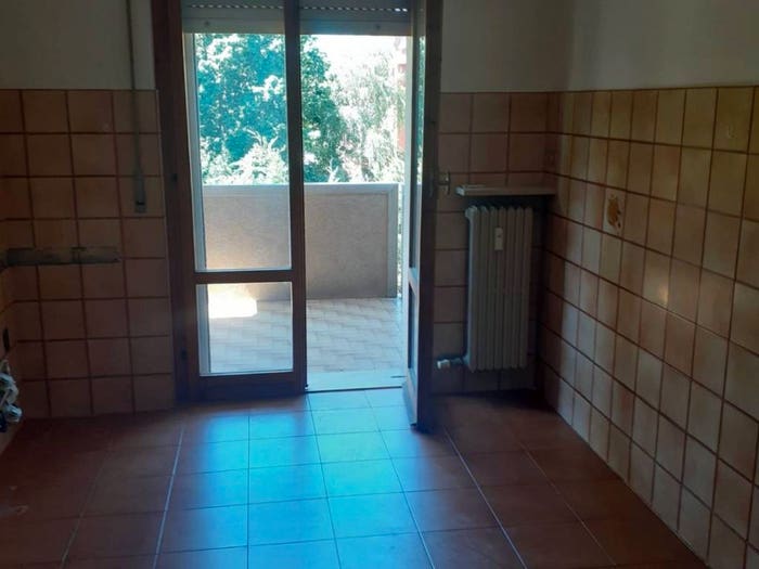 Appartamento con 5 locali in vendita in Via Pietro Isola, Novi Ligure