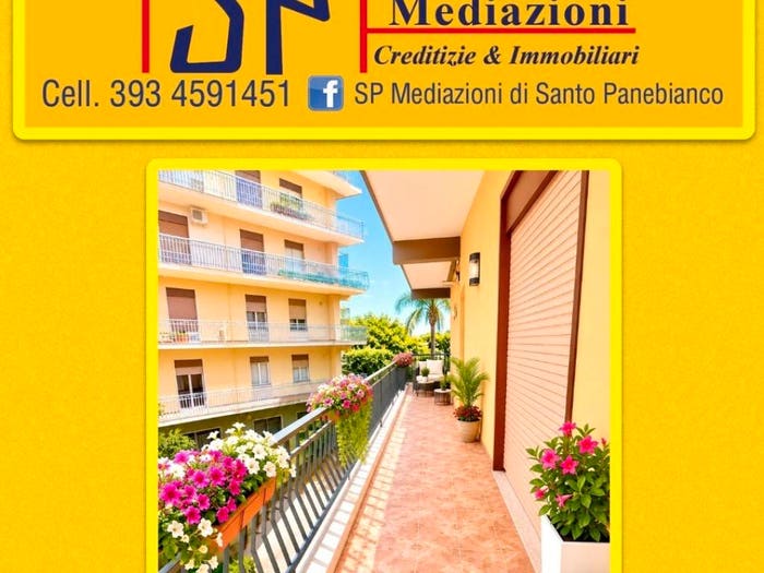 Appartamento con 5 locali in vendita in Via Circunvallazione Sturiale, Centro, Riposto