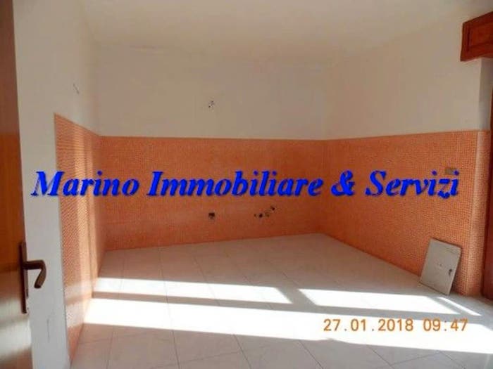 Appartamento con 5 locali in vendita in Via Gramsci No Number, Pignataro Maggiore