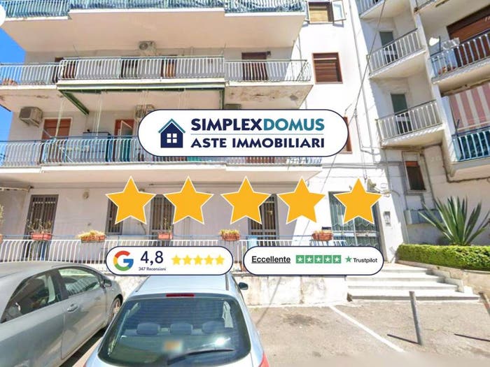 Appartamento con 5 locali in vendita in Via Madonna della Via, Centro, Gravina di Catania