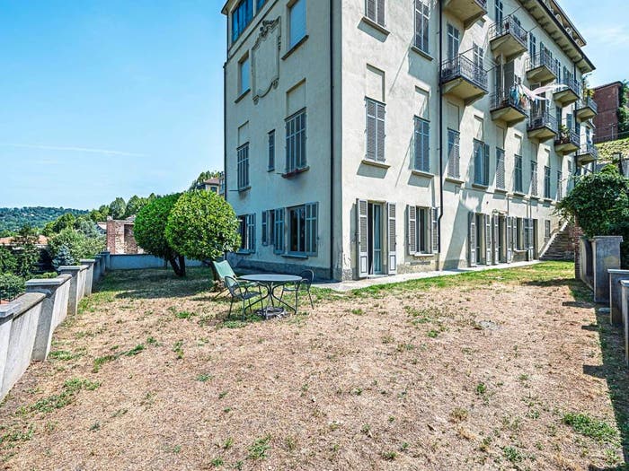 Appartamento con 5 locali in vendita in Via Monfalcone, Centro Storico, Moncalieri