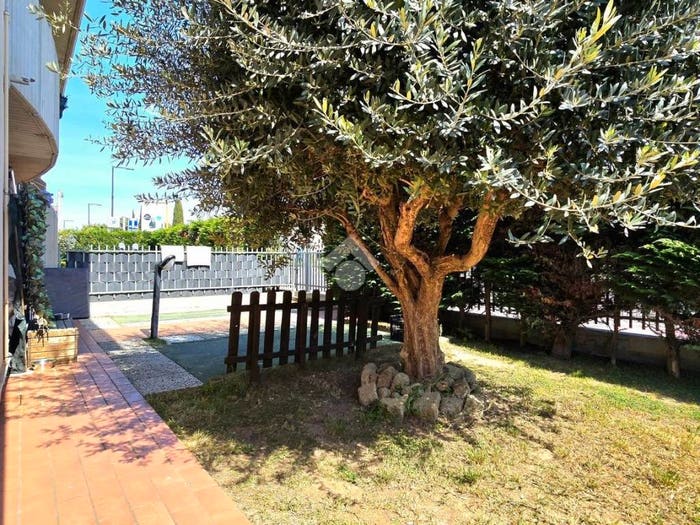Appartamento quadrilocale in vendita in In zona centrale, Beccacivetta Azzano, Castel d'Azzano