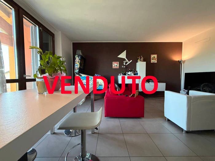 Appartamento trilocale in vendita in Via Cascina S Giuseppe, Bussero