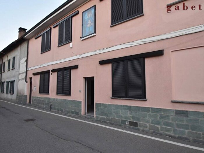 Appartamento bilocale in vendita in Via Silvio Pellico, Centro, Arluno