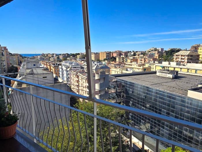 Appartamento con 6 locali in vendita in Via Bottini, Sturla, Genova