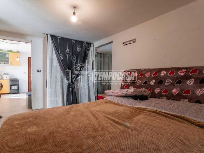 Appartamento trilocale in vendita in Via PATRIOTI, Centro, Guanzate