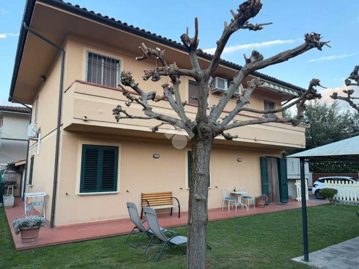 Casa con 6 locali in vendita in Via Catalani Alfredo, Badia Pozzeveri Le Corti, Altopascio