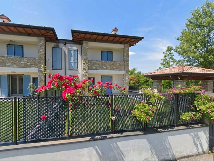 Casa quadrilocale in vendita in Via Mantova Snc, Pontoglio