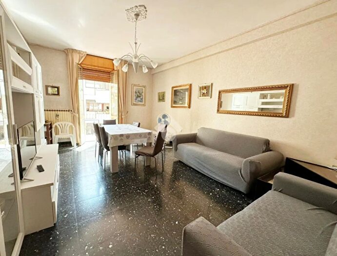 Appartamento trilocale in vendita in Viale Cristoforo Colombo, Foggia