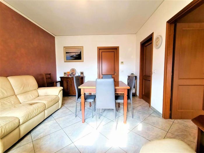 Appartamento trilocale in vendita in Via Ermont, Centro, Adria