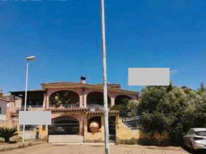 Casa con 6 locali in vendita in Via L Ariosto SNC, Centro, Villaputzu