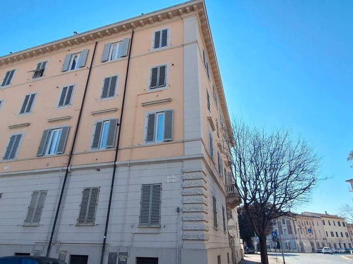 Appartamento con 5 locali in vendita in Viale Goffredo Mameli, Stazione Via Roma, Grosseto