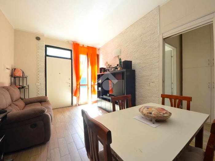 Appartamento bilocale in vendita in Via Alessandro Manzoni, Centro, Gessate
