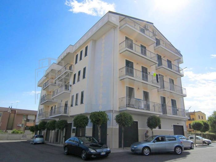 Casa quadrilocale in vendita in VIA ASPROMONTE, Rossano Stazione, CoriglianoRossano