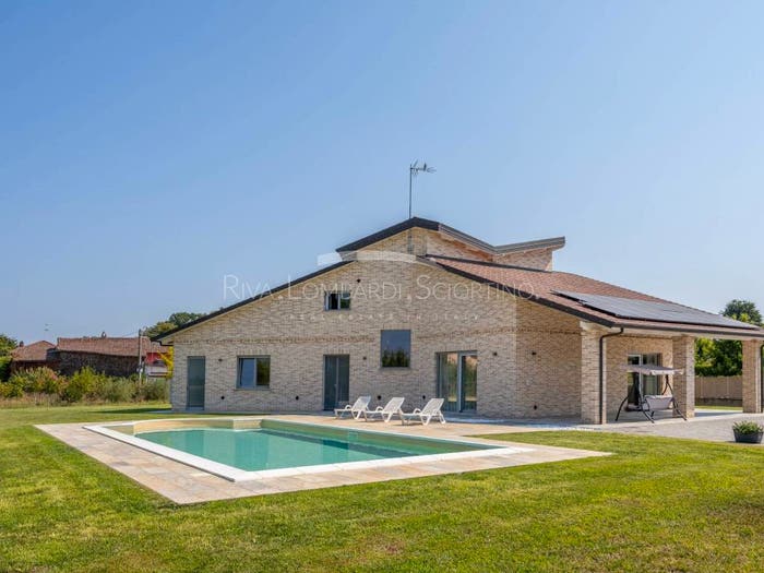 Casa con 5 locali in vendita in Via Carella, Spinetta Marengo, Alessandria