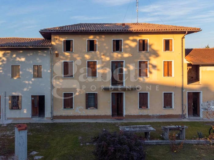 Casa con 6 locali in vendita in Via Pastrengo, Vigonovo Fontanafredda, Fontanafredda