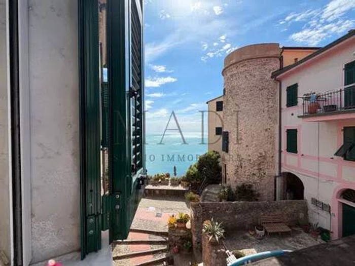 Appartamento trilocale in vendita in Via Antonio Gramsci No Number, La Serra Tellaro, Lerici