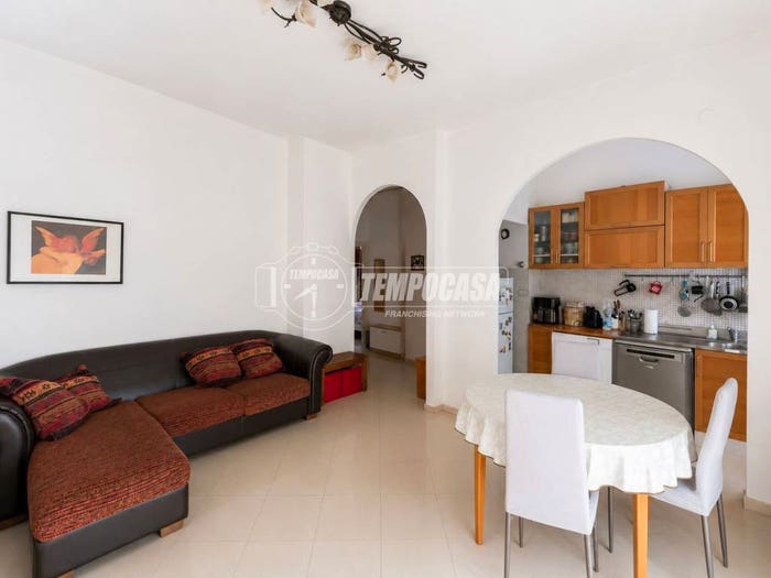 Appartamento trilocale in vendita in Via degli Astri, Primaticcio, Milano