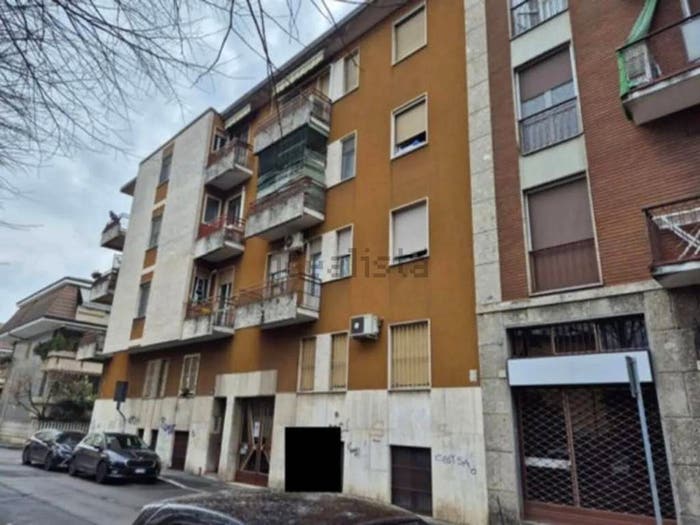 Appartamento bilocale in vendita in Via Vincenzo Monti, Corsico