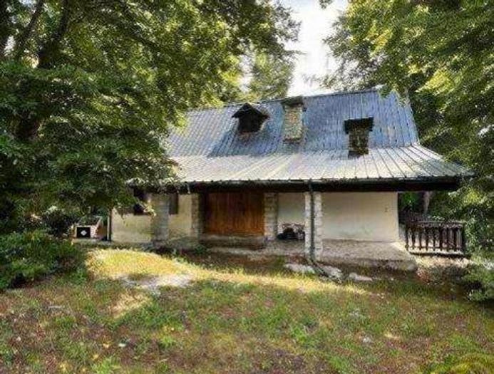 Casa con 6 locali in vendita in Via Galgi, Galgi, Lusiana Conco