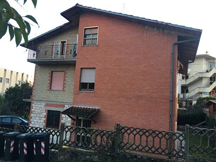 Appartamento quadrilocale in vendita in Chiugiana La Commenda, Corciano