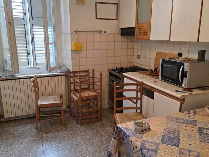 Appartamento trilocale in vendita in Stazione, Ancona