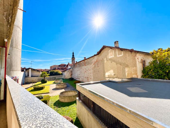 Casa con 5 locali in vendita in Via Caccia, Ghemme