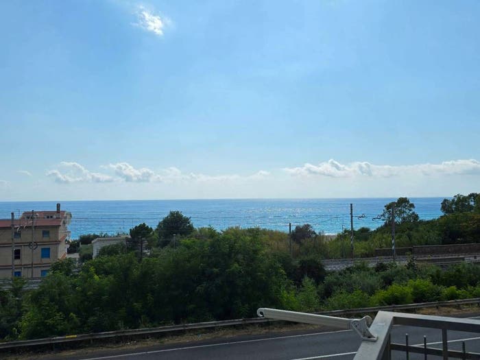 Appartamento trilocale in vendita in Strada Statale Tirrena Inferiore, Cetraro Marina, Cetraro