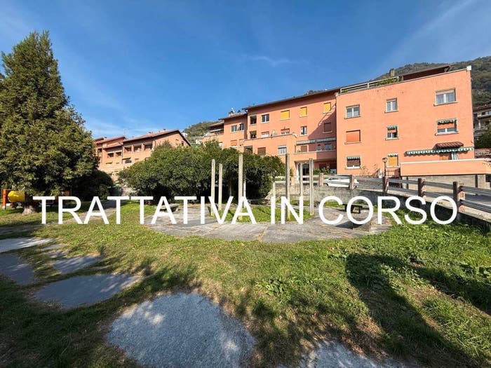 Appartamento quadrilocale in vendita in Via Villaggio Giardini, Centro, Bellano