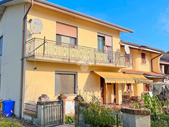 Casa con 6 locali in vendita in Via Morer, Settimo, Morgano