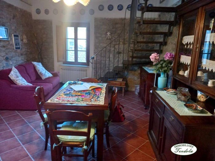 Appartamento bilocale in vendita in Fosdinovo