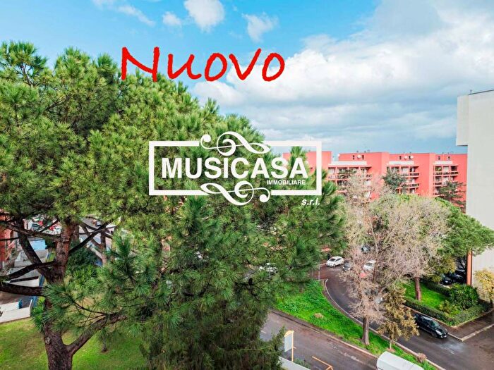 Casa quadrilocale in vendita in Via Anton Cechov, Rinnovamento, Roma