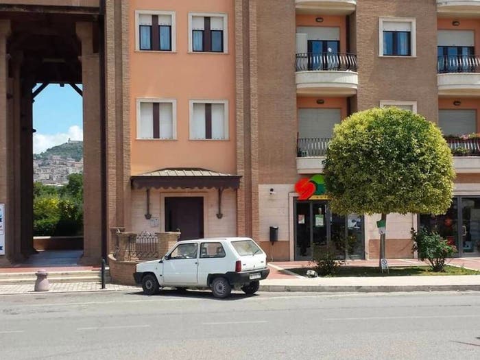 Appartamento trilocale in vendita in Via Antonio Fogazzaro, Santa Maria degli Angeli, Assisi