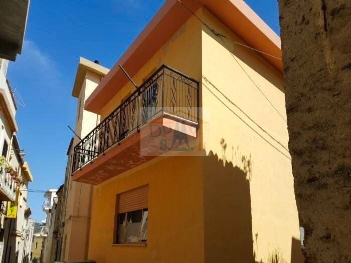 Appartamento con 5 locali in vendita in Centro, Siniscola