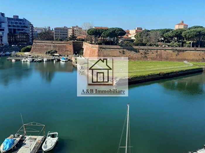 Appartamento trilocale in vendita in Shangai, Livorno