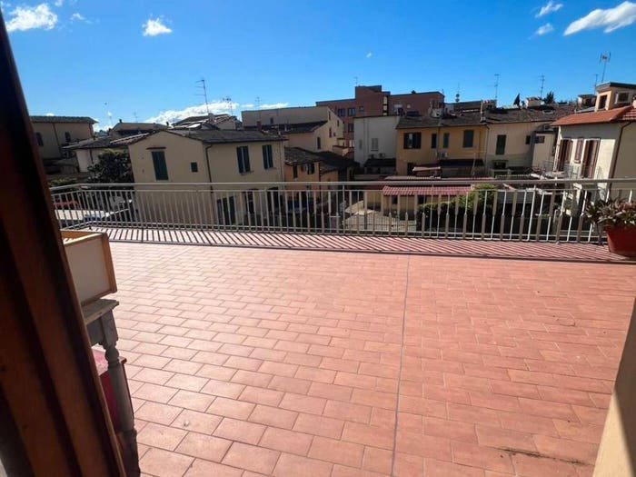 Appartamento quadrilocale in vendita in Via Baccio da Montelupo, Legnaia San Quirico Monticelli, Firenze