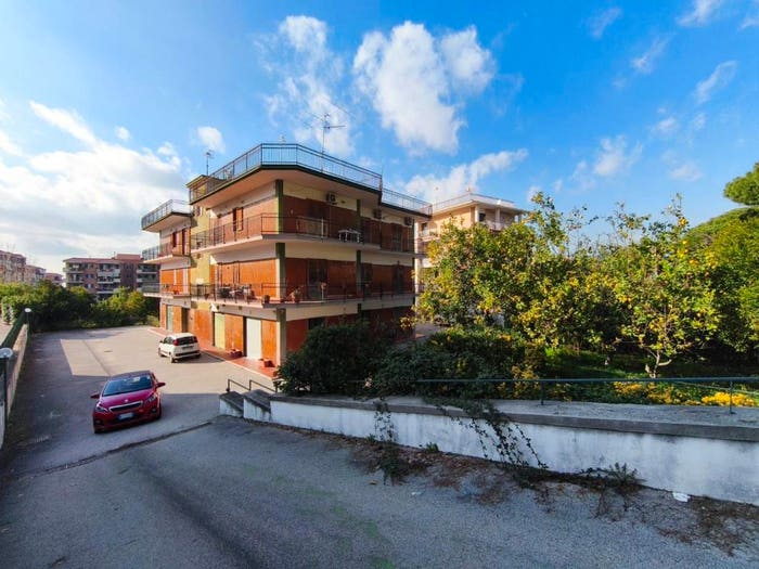 Appartamento con 5 locali in vendita in Via della Libertà, San Sebastiano al Vesuvio
