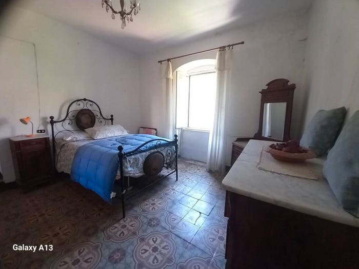 Appartamento trilocale in vendita in Via Leandro Biselli, Gragnana Sorgnano Torano, Carrara