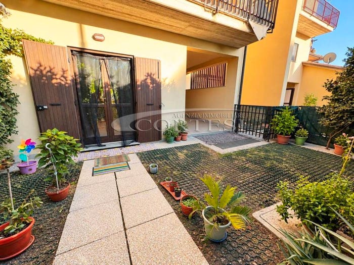 Appartamento trilocale in vendita in Via Irma Ricci, Centro, Passignano sul Trasimeno