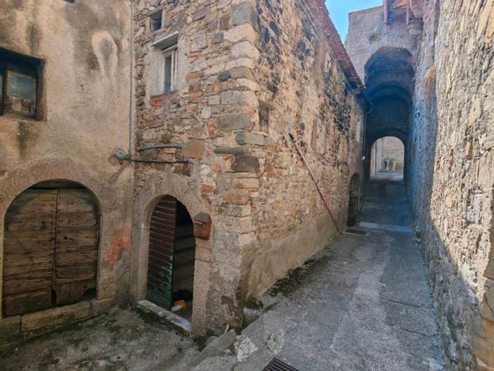 Casa con 6 locali in vendita in Marciaso, Fosdinovo