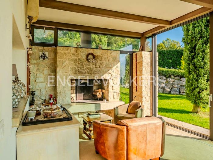 Casa con 6 locali in vendita in Via Piave, Centro, Borso del Grappa
