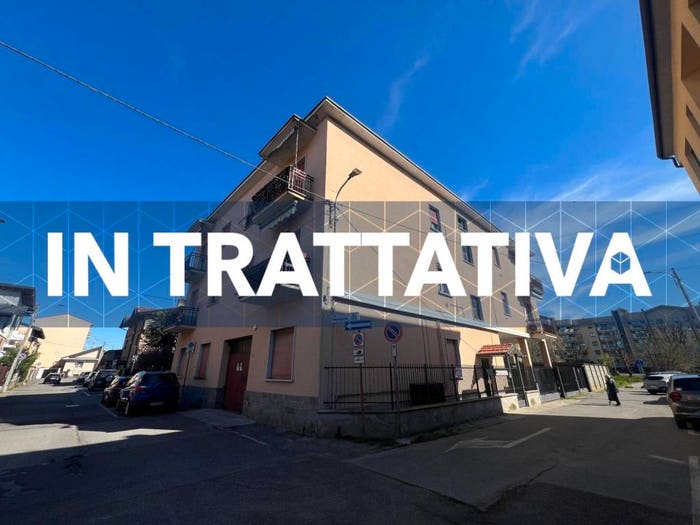 Appartamento trilocale in vendita in Via Fratelli Cairoli, Centro, Muggiò