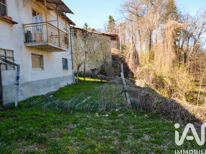 Casa con 6 locali in vendita in Via Pione, Montezemolo