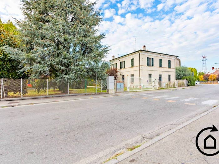 Casa con 5 locali in vendita in Via Godo Vecchia, Centro, Russi