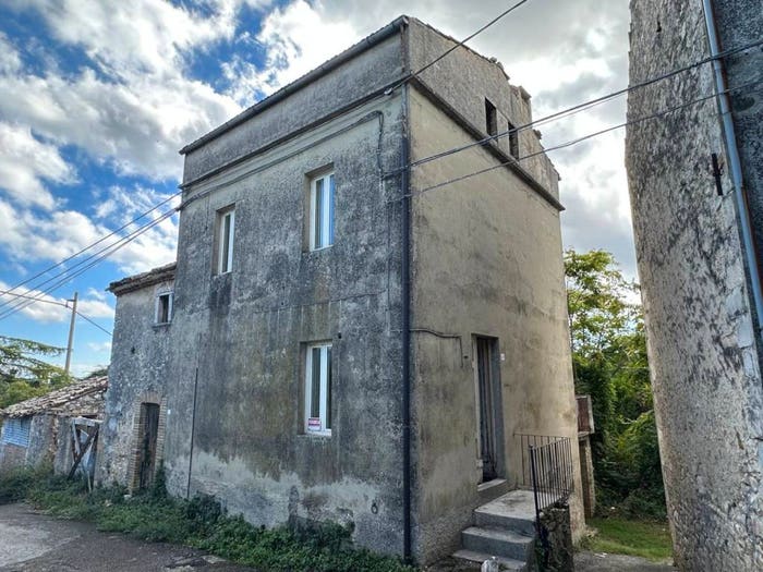Casa quadrilocale in vendita in Via Coste Micucci, Centro, Rapino